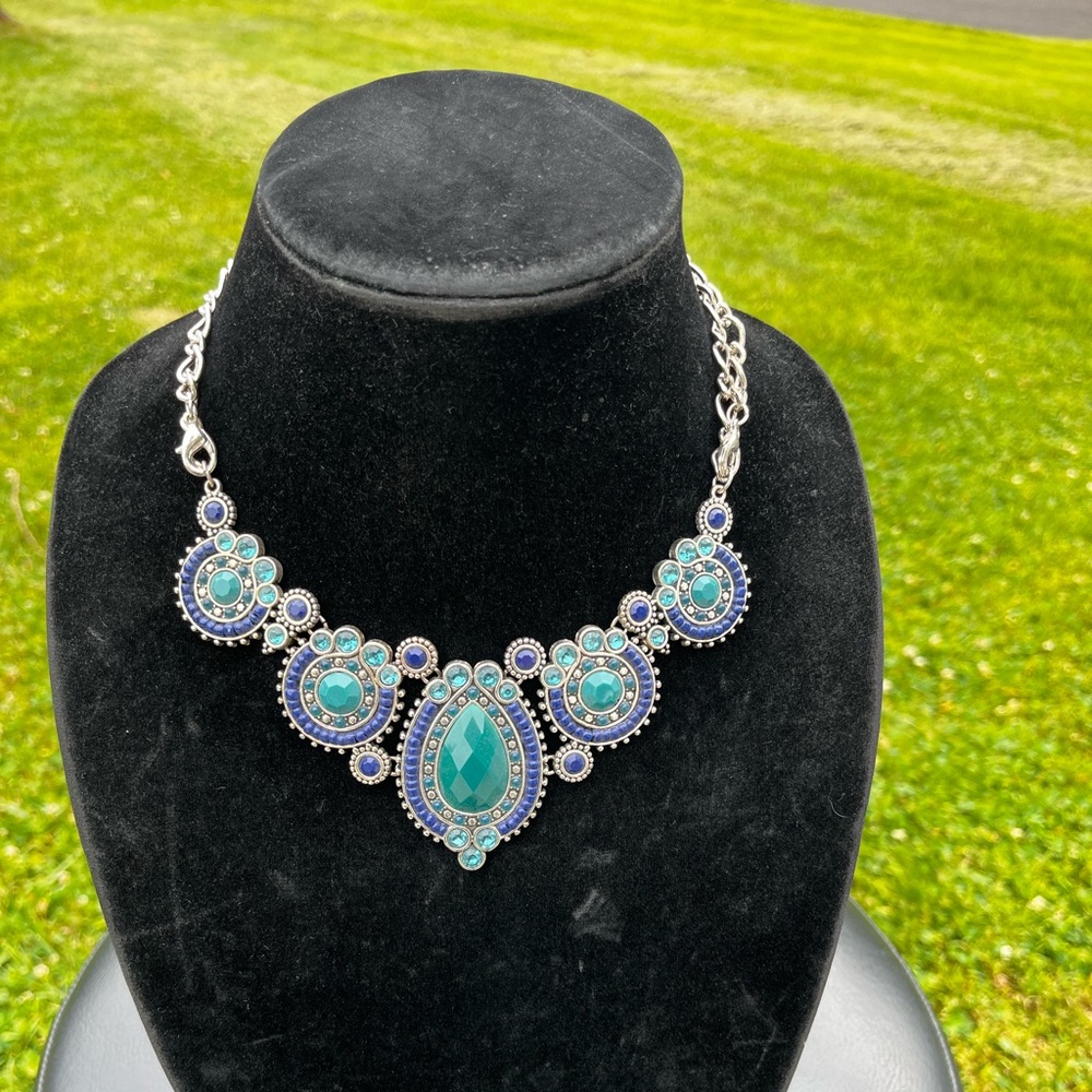 Premiere Designs necklace